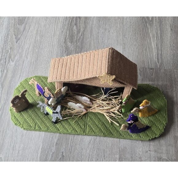 Nativity Scene Handmade Needlepoint Plastic Canvas 3D Excellent ~ Christmas - Picture 11 of 16